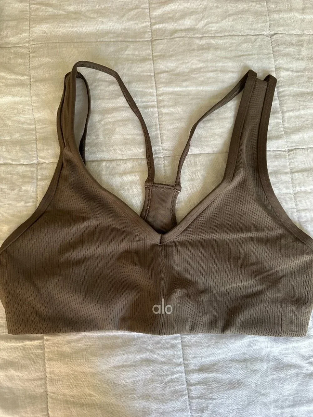Alo Yoga Ribbed Jump Start V-Neck Bra in Sage / Green Sz. M